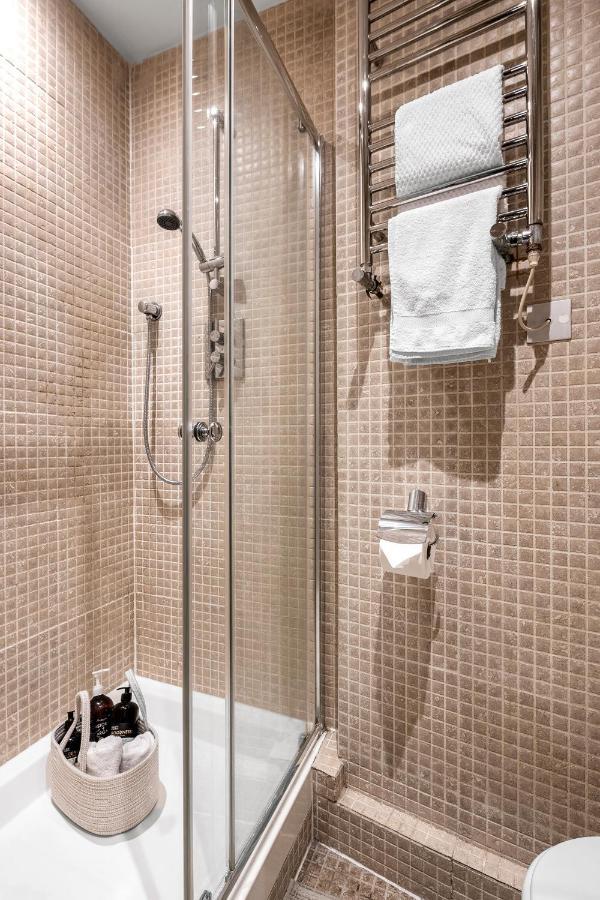 Covent Garden Gem Apartment لندن المظهر الخارجي الصورة